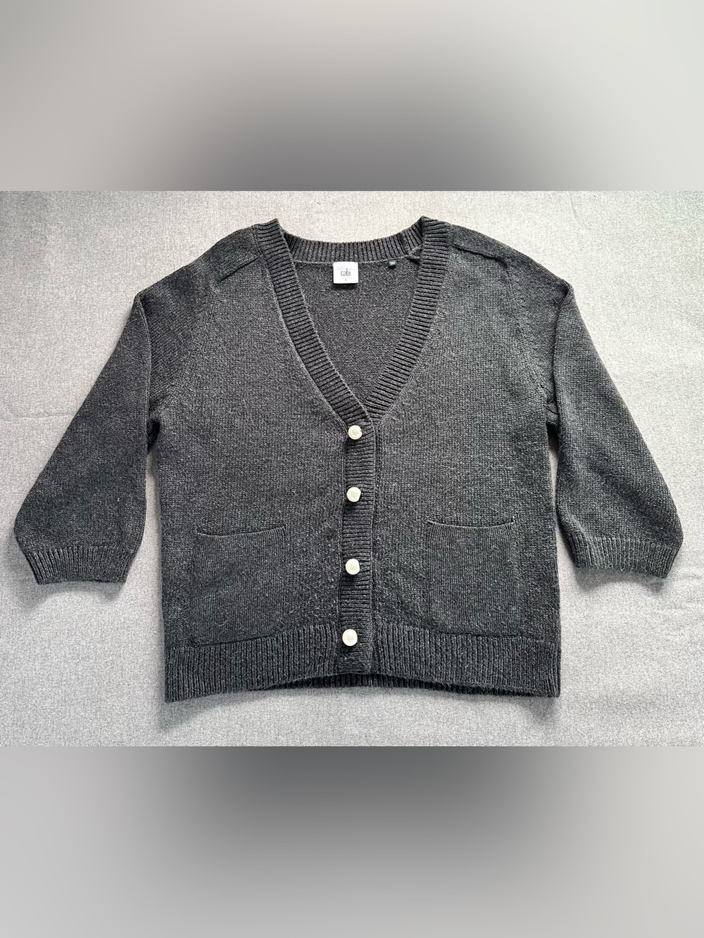 CAbi Cultured Cardigan Women Small Charcoal Gray Pearl Snap 3/4 Sleeve Preppy